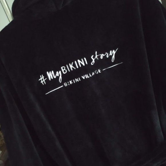 S/M ❤️Bikini Village "My Bikini Story" Fuzzy Plush Robe Lounge - Picture 10 of 11